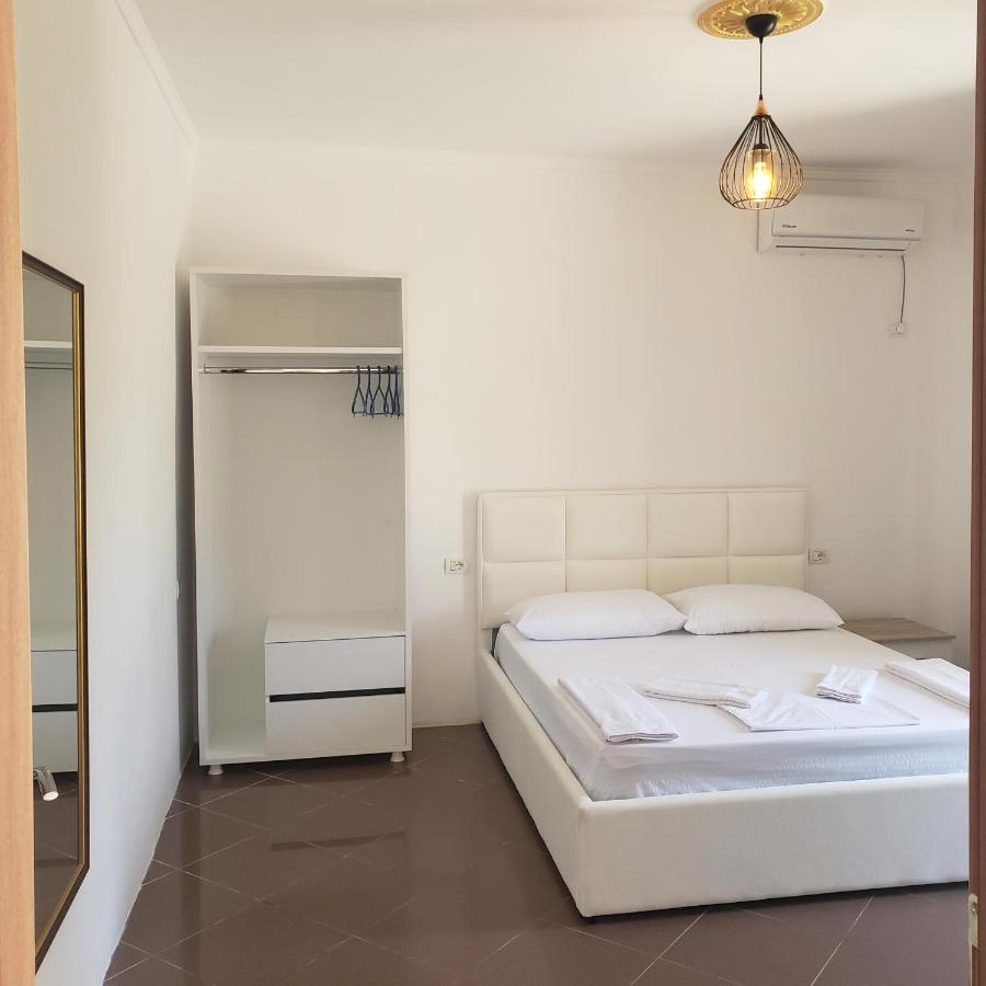 Pomegranates & Olives Guesthouse Durres Ngoại thất bức ảnh